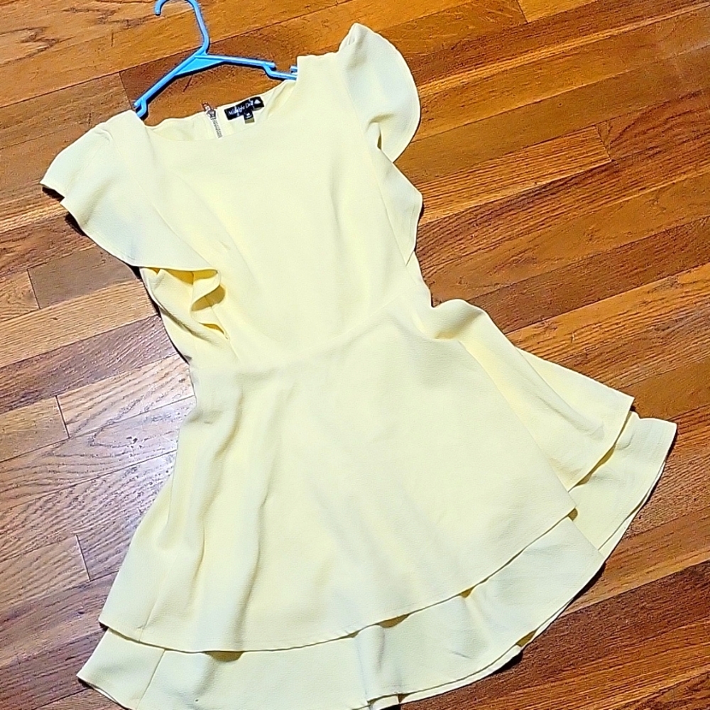 Girls dress